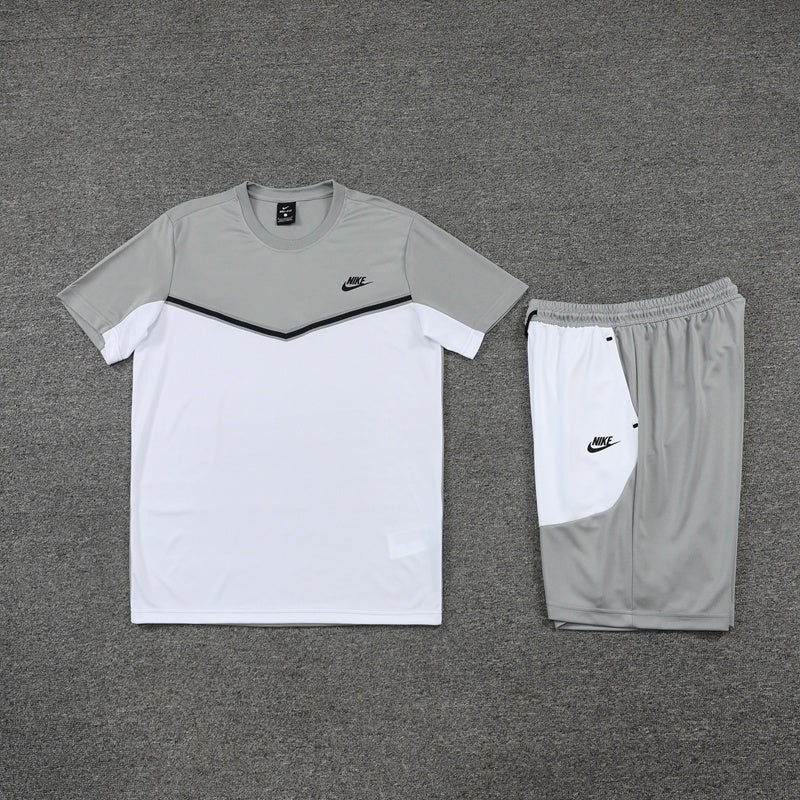 Conjunto Casual Nike - Branco e Cinza