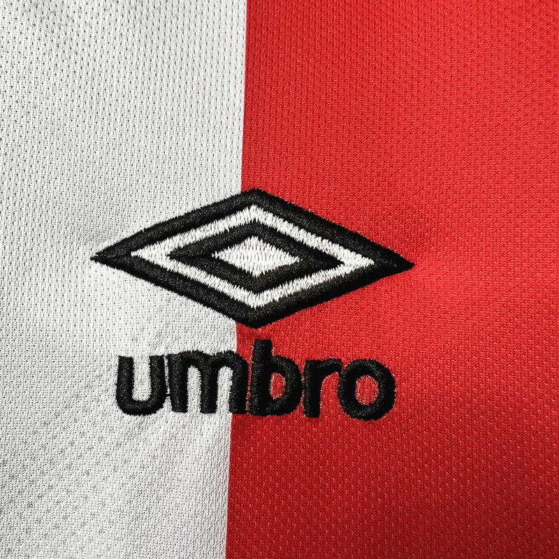 Camisa Brentford Home 23/24 - Umbro