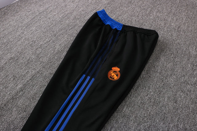 Conjunto Real Madrid 21/22 Branca - Adidas - Com Capuz