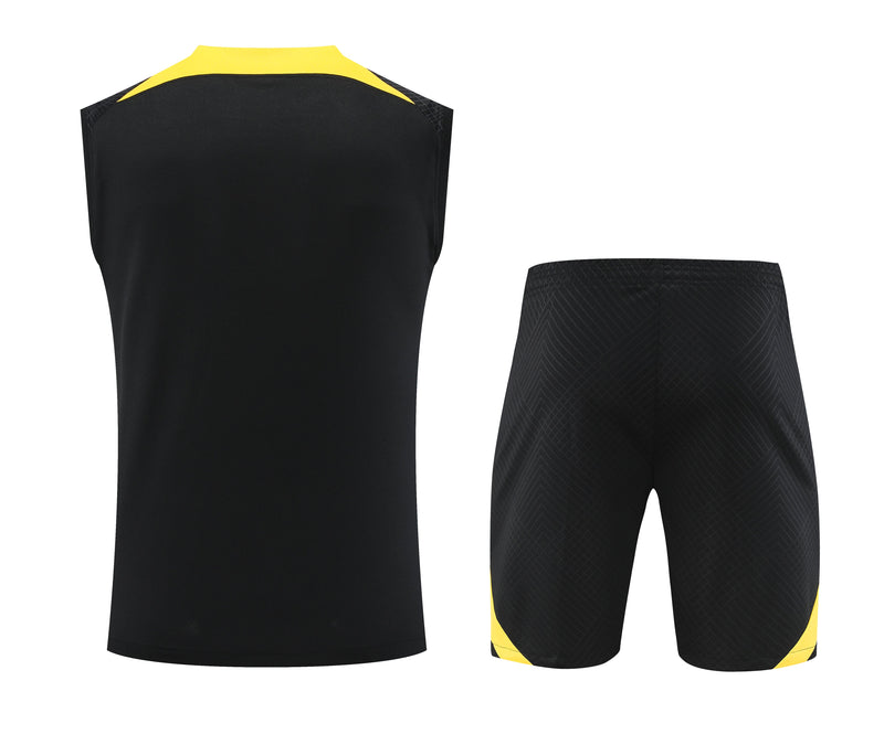 Kit Treino PSG 23/24 Nike - Preto com Amarelo